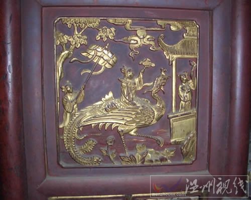 楠溪大床是楠溪江特色的精美木雕藝術(shù)珍品