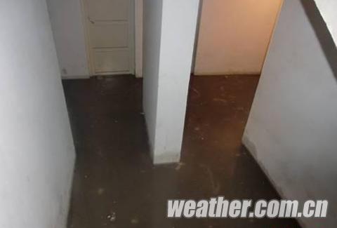 寧夏西吉19日迎罕見暴雨 出現嚴重城市內澇