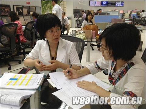 “西馬侖”接棒“蘇力”臺風高發季到來