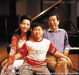 李雙江昔日全家福