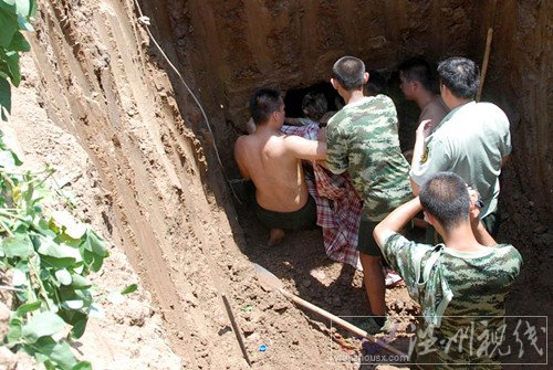 駐馬店市新蔡縣救援現(xiàn)場(chǎng)圖片