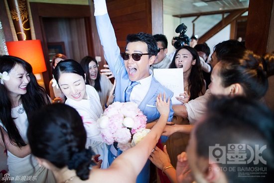 佟麗婭陳思成婚禮在大溪地舉行 一開始就奔著結(jié)婚去