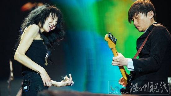 張曼玉唱歌跑調：2014上海草莓音樂節張曼玉唱歌圖片