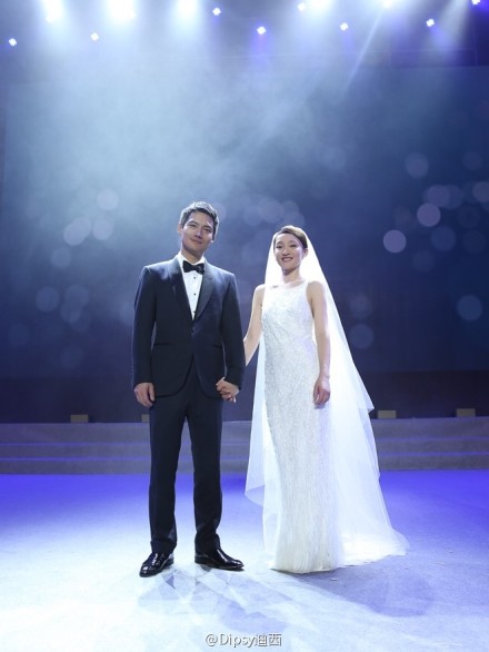 周迅和高圣遠(yuǎn)婚紗照