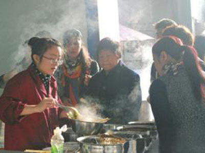 2歲男孩掉進(jìn)湯鍋重度燙傷