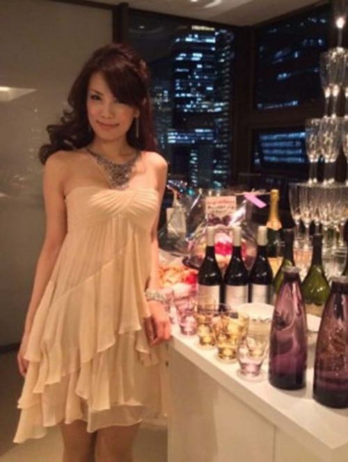 日本42歲美女外婆