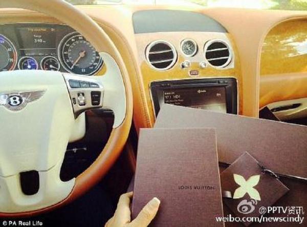 劍橋學生當情婦月入4000英鎊當掙學費