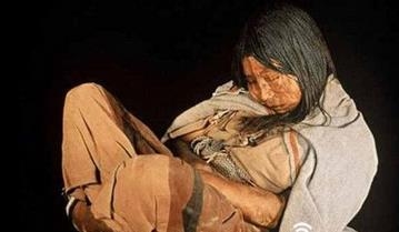 少女被冰凍500年