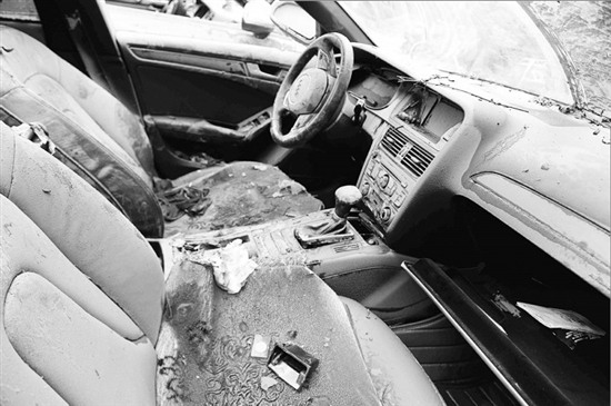 80多輛車泡水三天