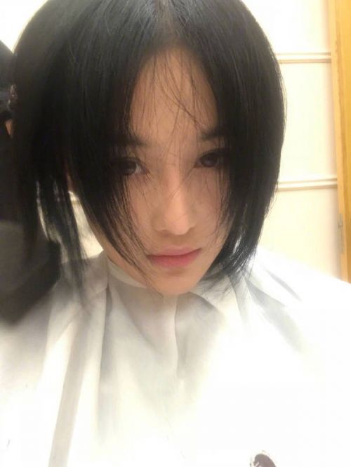 張馨予剪掉長發