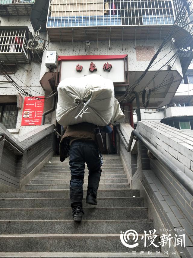 24層高樓沒電梯成網紅