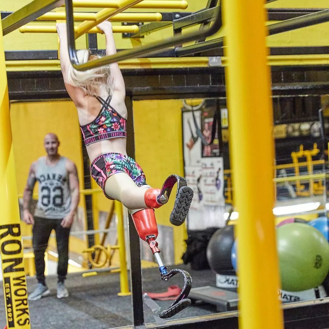 截肢仙女紅遍全球