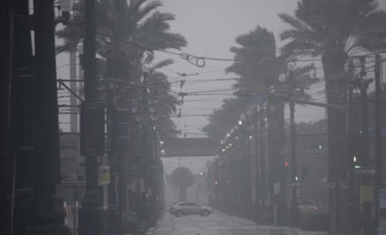 超強颶風艾達登陸美國