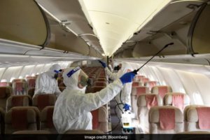 在飛機上感染Omicron的風險增加