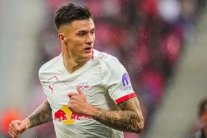 本杰明·塞斯科轉(zhuǎn)會(huì)選擇曼聯(lián)或紐卡斯?fàn)? class=